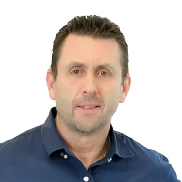 Geoff Hoffman Headshot
